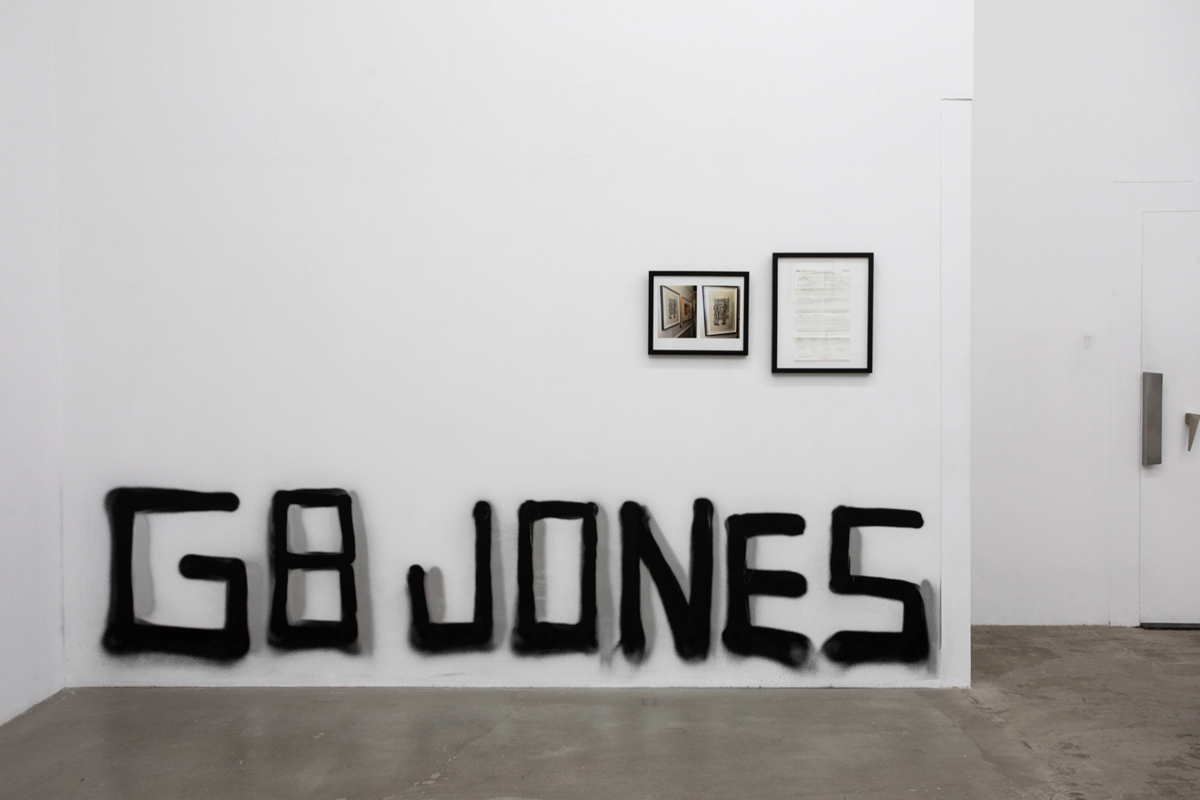an image from the exhibtion G.B. Jones